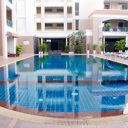 Patong Loft Condominium
